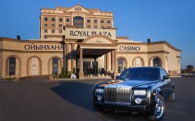 Royal Plaza Hotel And Casino  5*